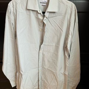 Calvin Klein men’s dress shirt